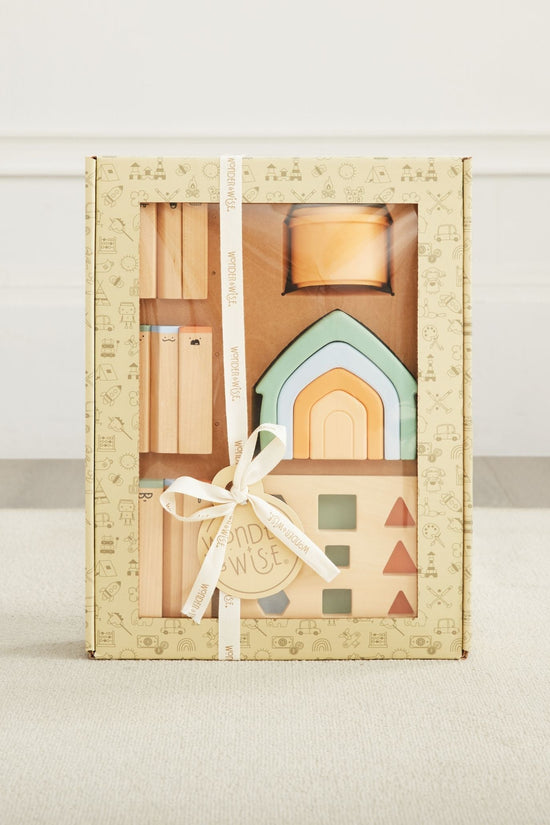 Hello Baby 9-12 Month Gift Set