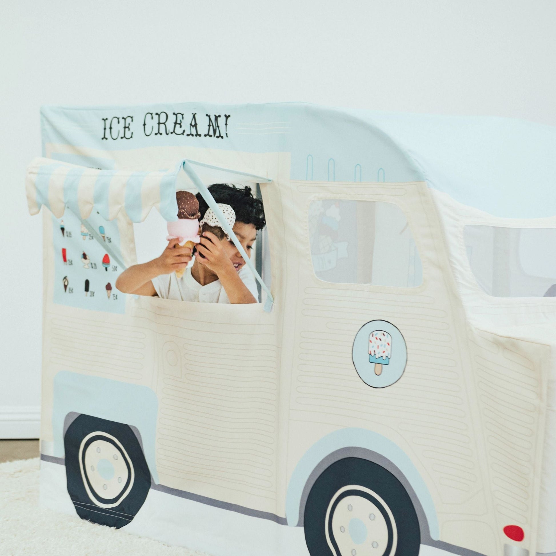 Ice Cream Truck Playhome