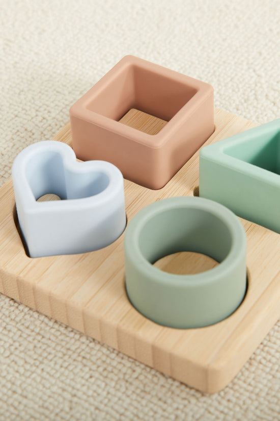 Hello Baby 6-9 Month Gift Set