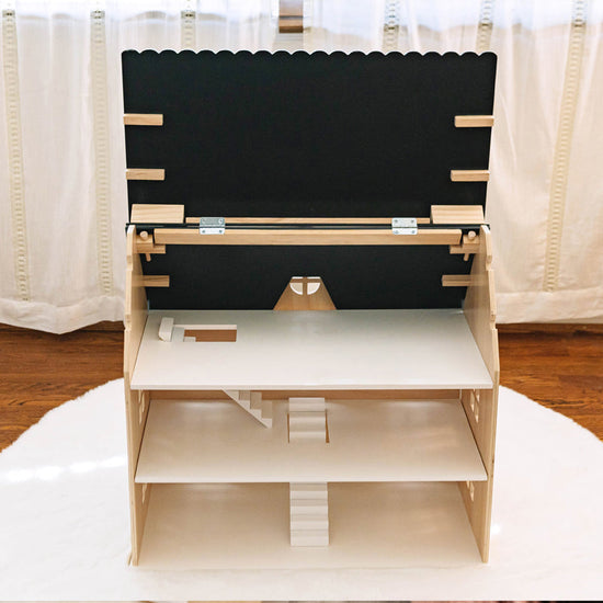 Dollhouse & Accessories Bundle