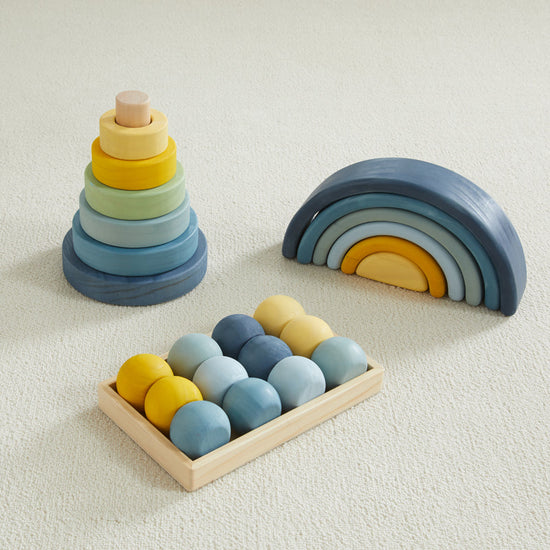 Simply Spheres